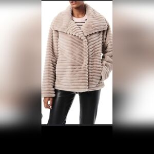 Bernado SEALED! NWT! Echelon Faux Fur Coat in Taupe XL. R2S!